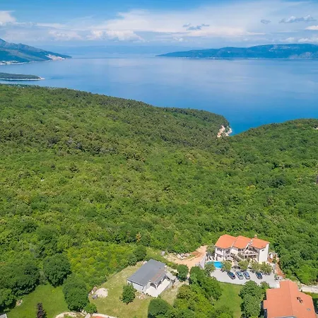 Apartment Klaudio Aqua Oaza