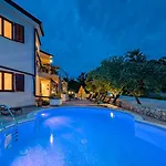 Klaudio Aqua Oaza Appartement *