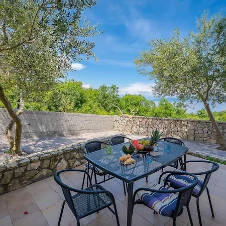 Klaudio Aqua Oaza Apartament *