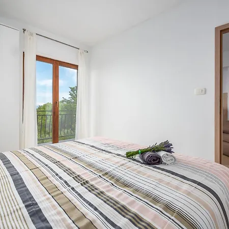 Klaudio Aqua Oaza Drenje Apartment